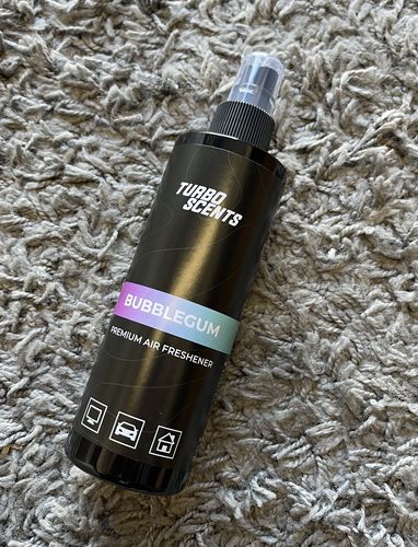 Customer photo review of BUBBLEGUM PREMIUM AIR FRESHENER
