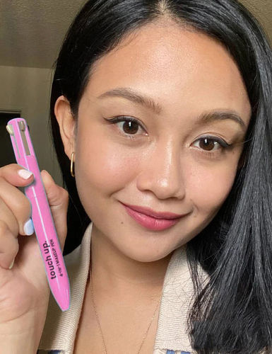 Customer photo review of touch up™ 4-in-1 Makeup Pen
