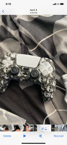 Customer photo review of Black Carbon Fiber - PS5 Controller Skin