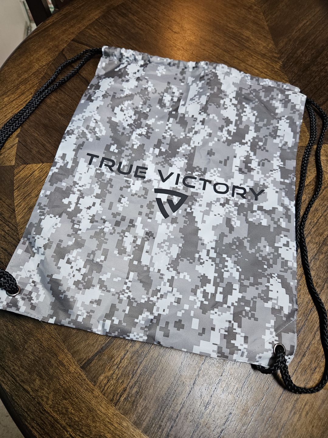 Customer photo review of Victorious Drawstring Backpack