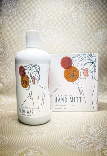 Customer photo review of AHA/BHA Exfoliating Body Wash