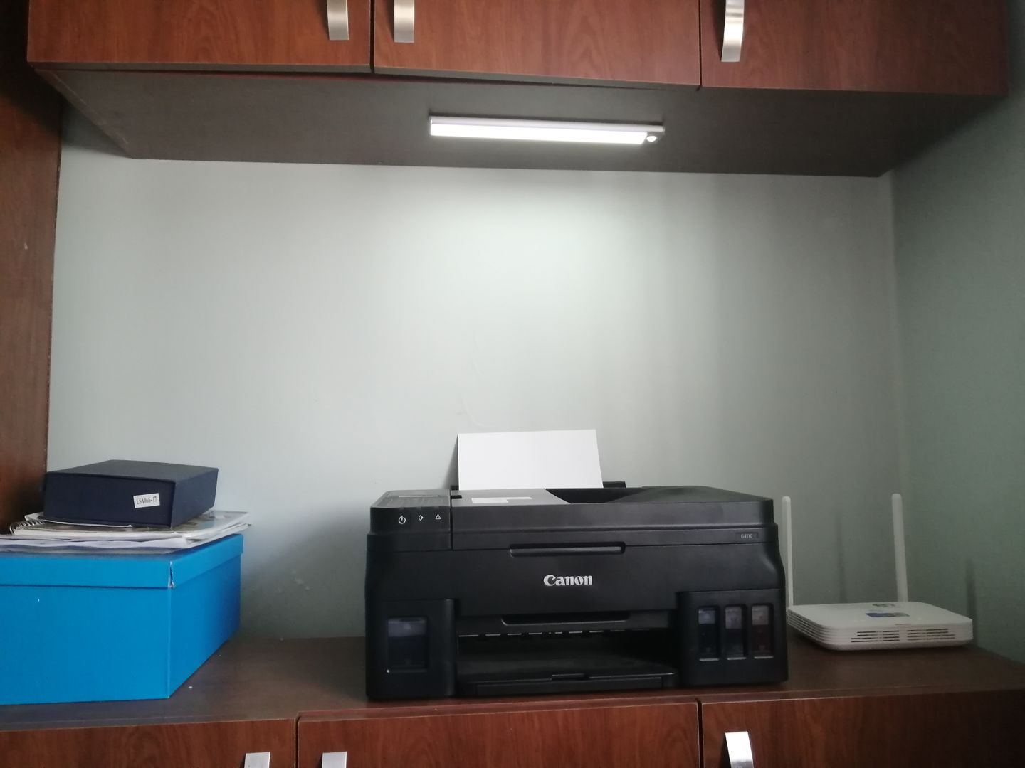 Customer photo review of Barra con Sensor Recargable - USB Luz Fría