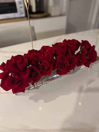 Customer photo review of Leddi™ Leaves - Klar Akryl Blomstervase