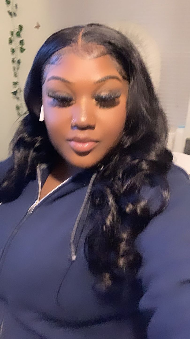 Customer photo review of Wear Go Body Wave Wig Pre-plucked Glueless Human Hair Wigs Pre-Cut Lace Wig Beginner Friendly