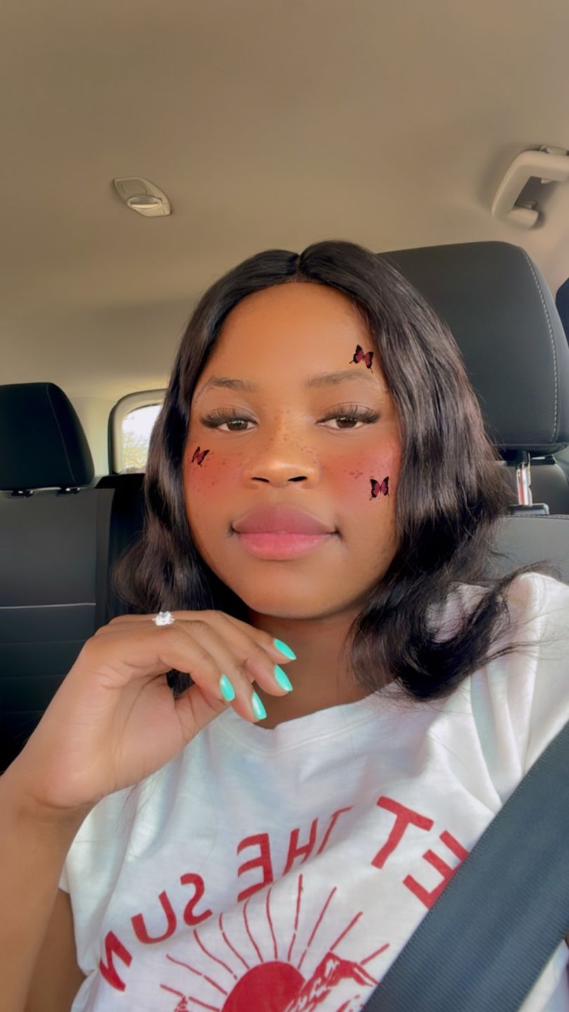 Customer photo review of Wear Go Body Wave Wig Pre-plucked Glueless Human Hair Wigs Pre-Cut Lace Wig Beginner Friendly