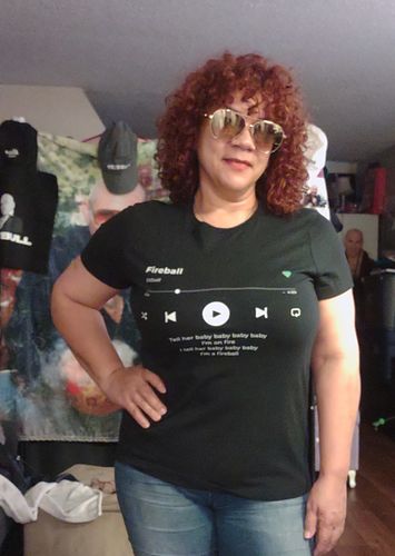 Customer photo review of Your Favorite Song T-Shirt Music Player