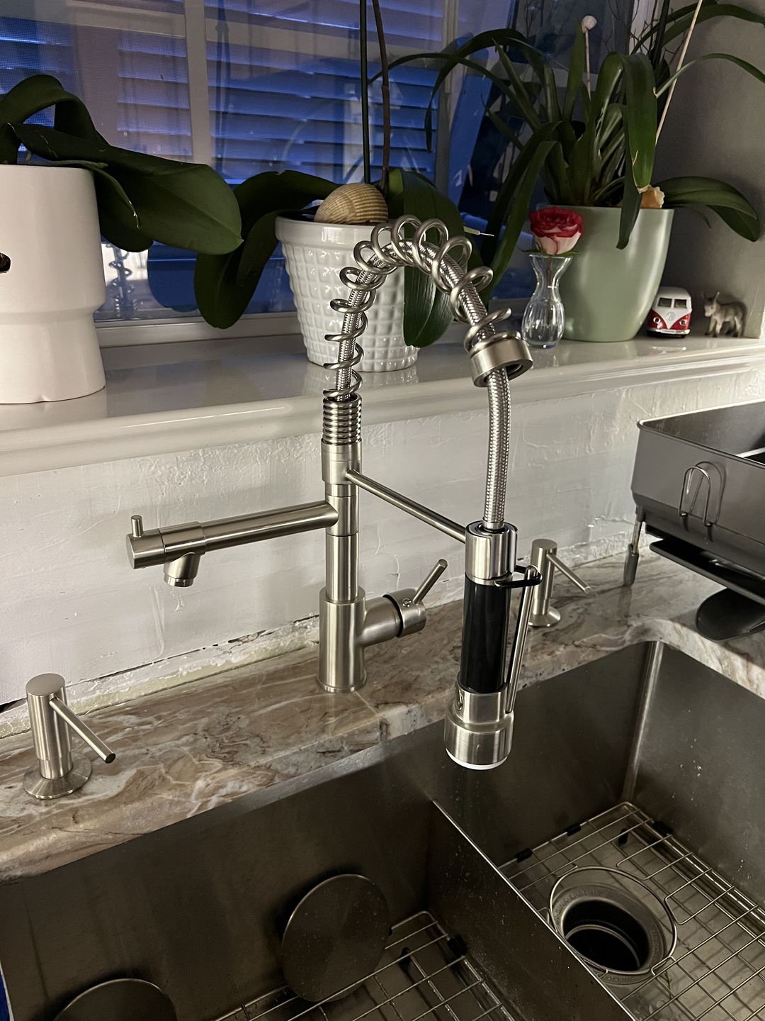 Customer photo review of Spiro Single-Hole Dual Handle Kitchen Faucet with Pull-Down Spring Spout