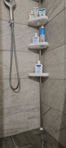 Customer photo review of Portaoggetti telescopico per bagno a 4 mensole