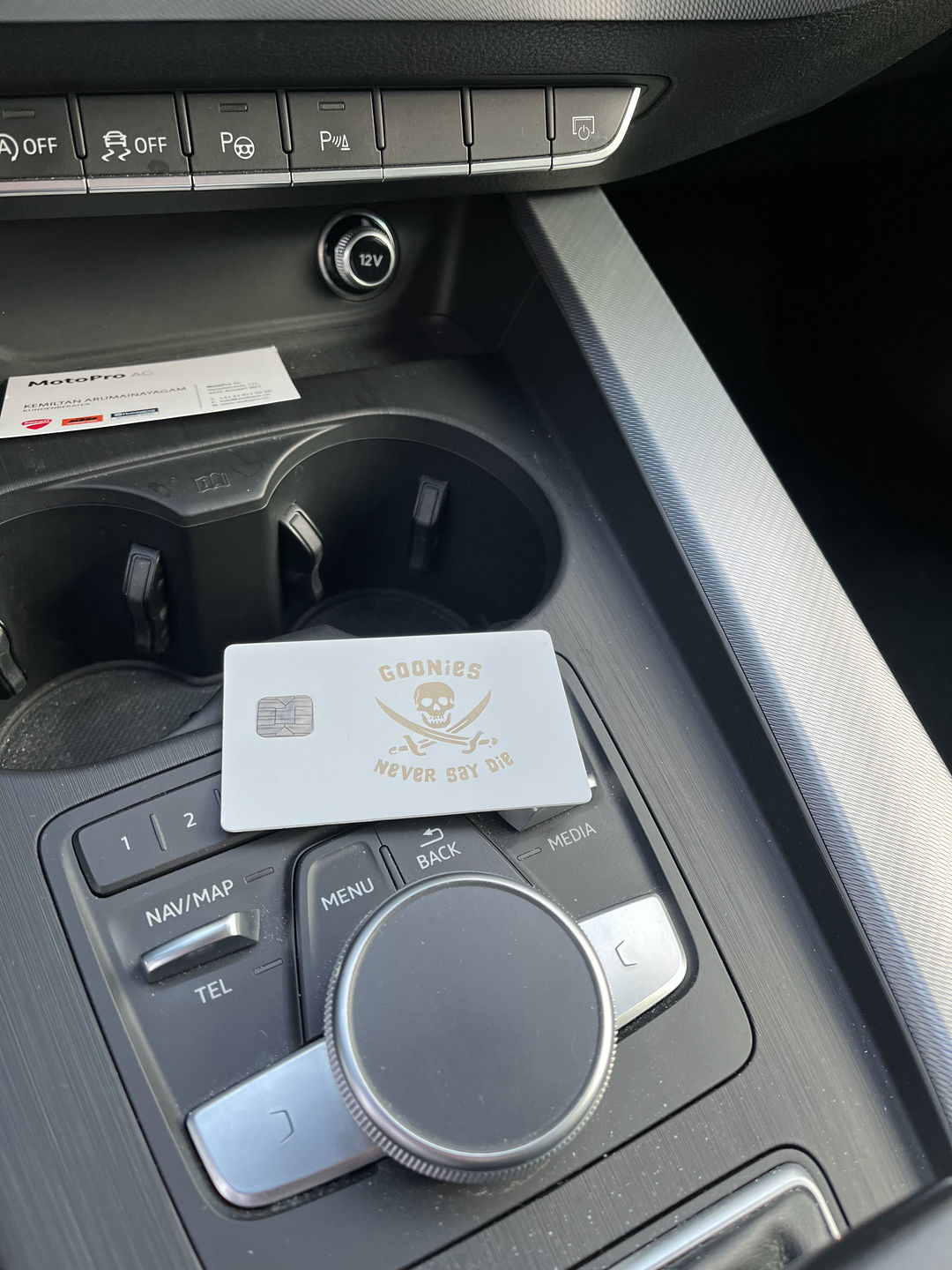 Customer photo review of Lion-Card