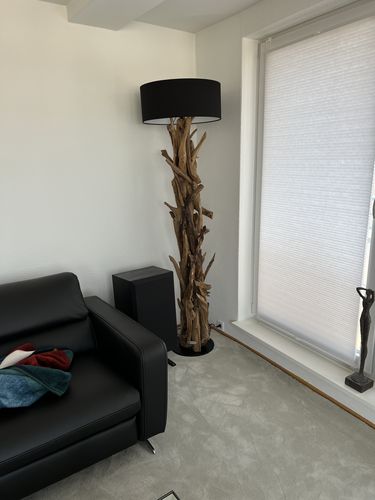 Customer photo review of Stehlampe Teakholz BLUMA  | Höhe 180 cm | inkl. Lampenschirm