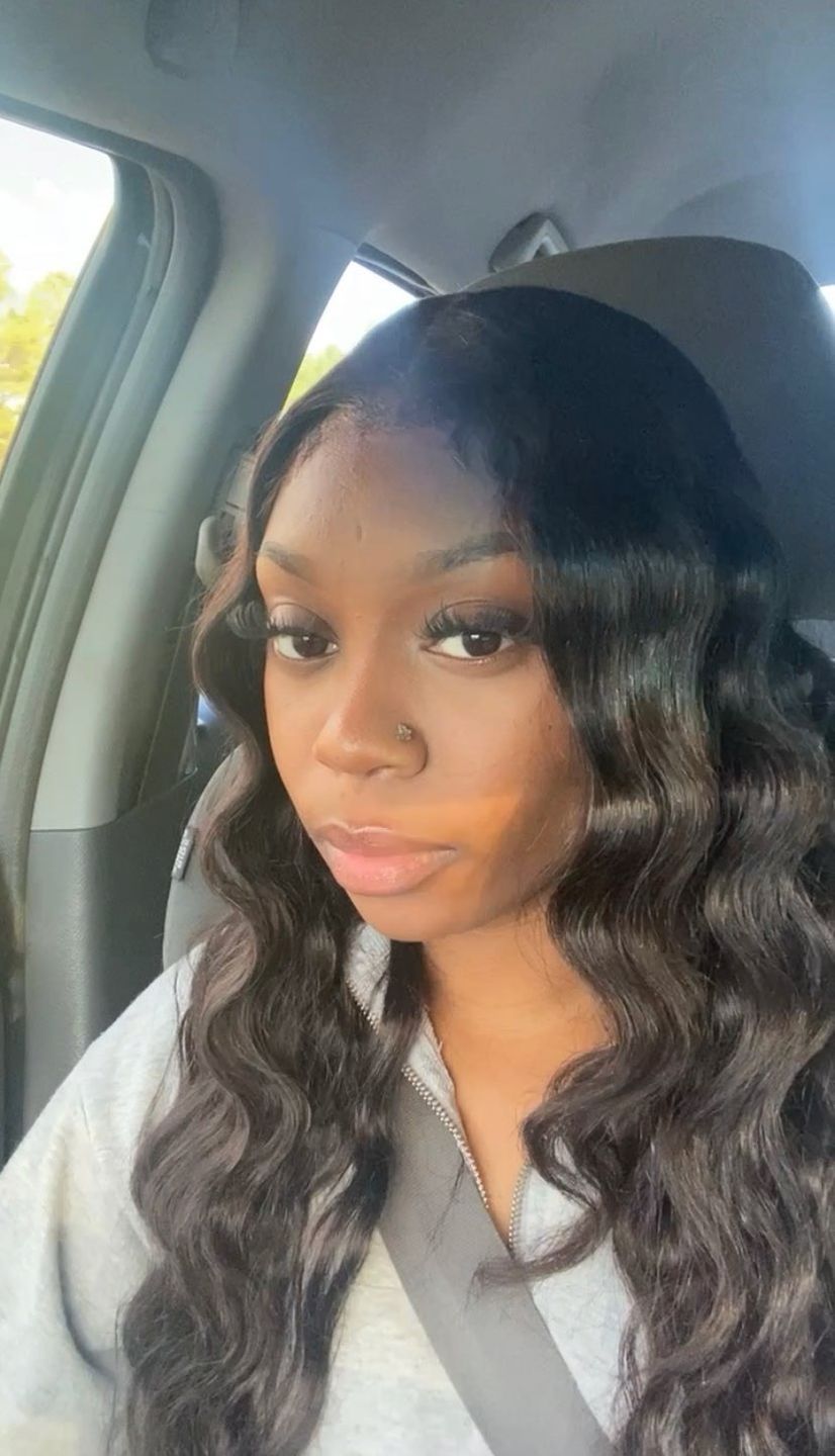 Customer photo review of Wear Go Body Wave Wig Pre-plucked Glueless Human Hair Wigs Pre-Cut Lace Wig Beginner Friendly