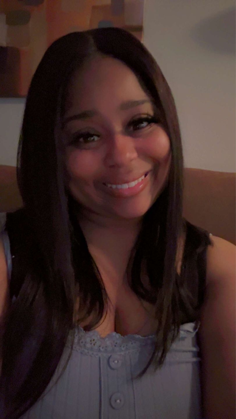 Customer photo review of Wear Go Body Wave Wig Pre-plucked Glueless Human Hair Wigs Pre-Cut Lace Wig Beginner Friendly