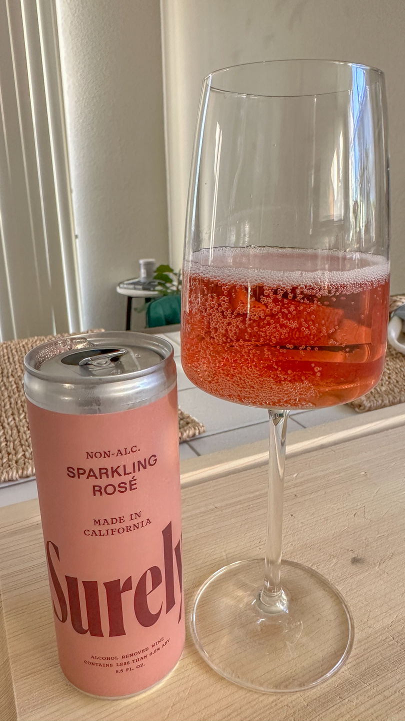 Customer photo review of Non-Alcoholic Sparkling Rosé Can 4-Pack