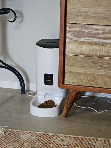 Customer photo review of Pawz Pet Smart Feeder with Camera 9L