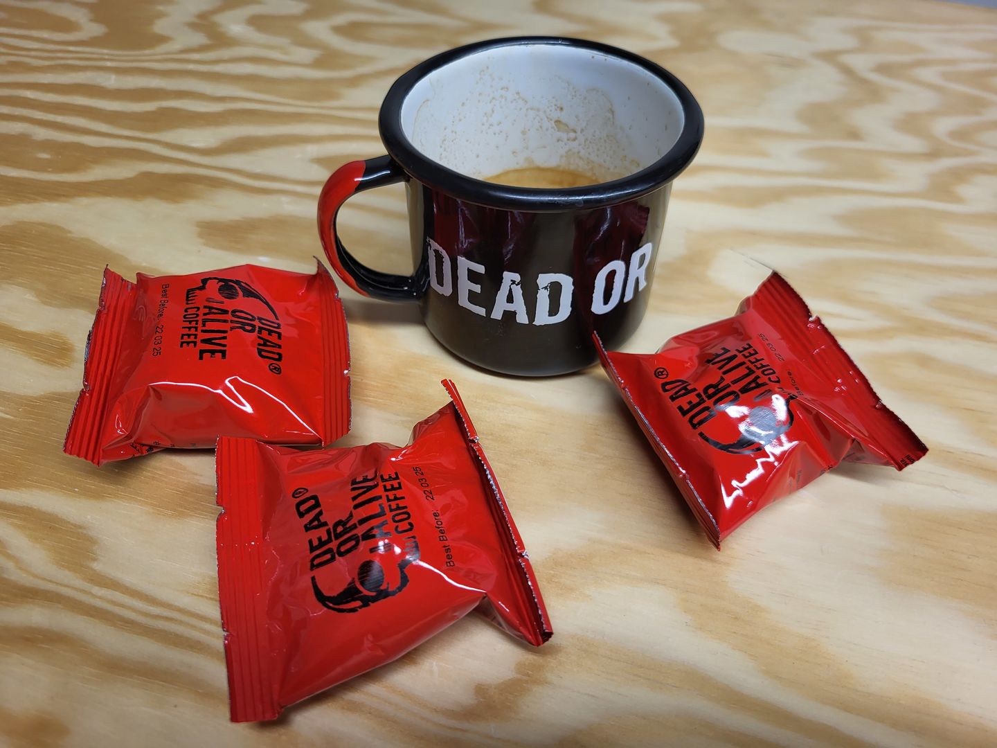 Customer photo review of DEAD OR ALIVE COFFEE Nespresso-kompatible Kapseln, Espresso, Medium-Dark Röstung, säurearm