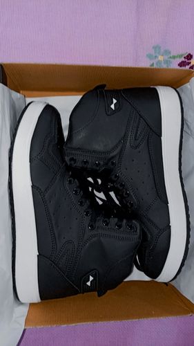 Customer photo review of COSMOS Black Men's High Top sneaker