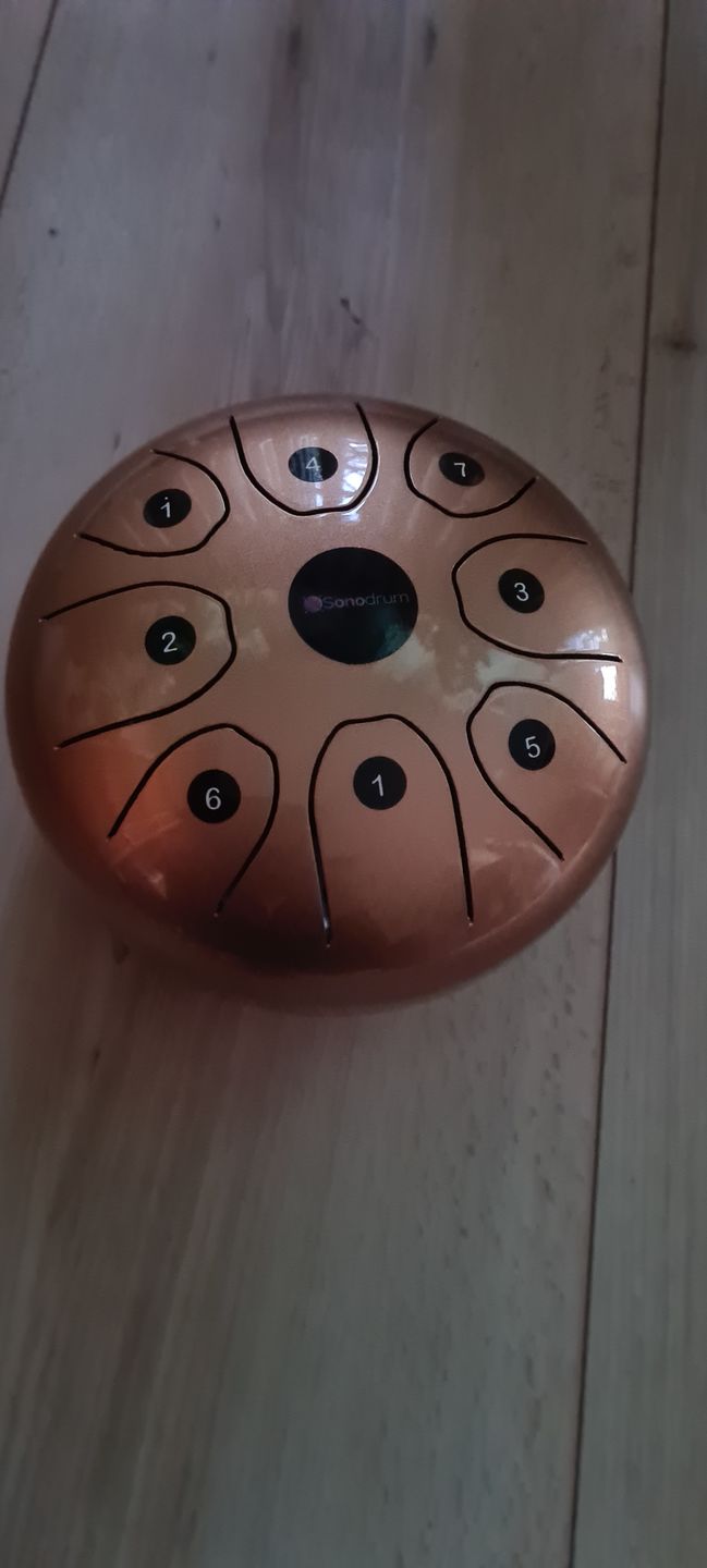 Customer photo review of Sonodrum Zungentrommel - "Standard" - Handgefertigt - (14cm / 20cm) - 8 Zungen - C-Dur