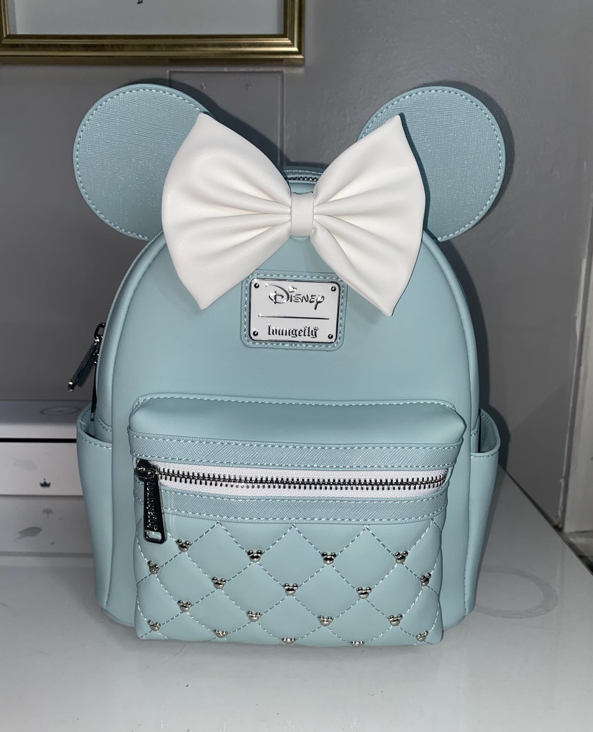 Customer photo review of 707 Street Exclusive - Loungefly Disney The Minnie Mouse Classic Series Mini Backpack - Elegance