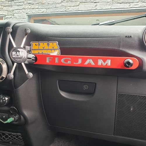 Customer photo review of Jeep JK & JKU Grab Bar