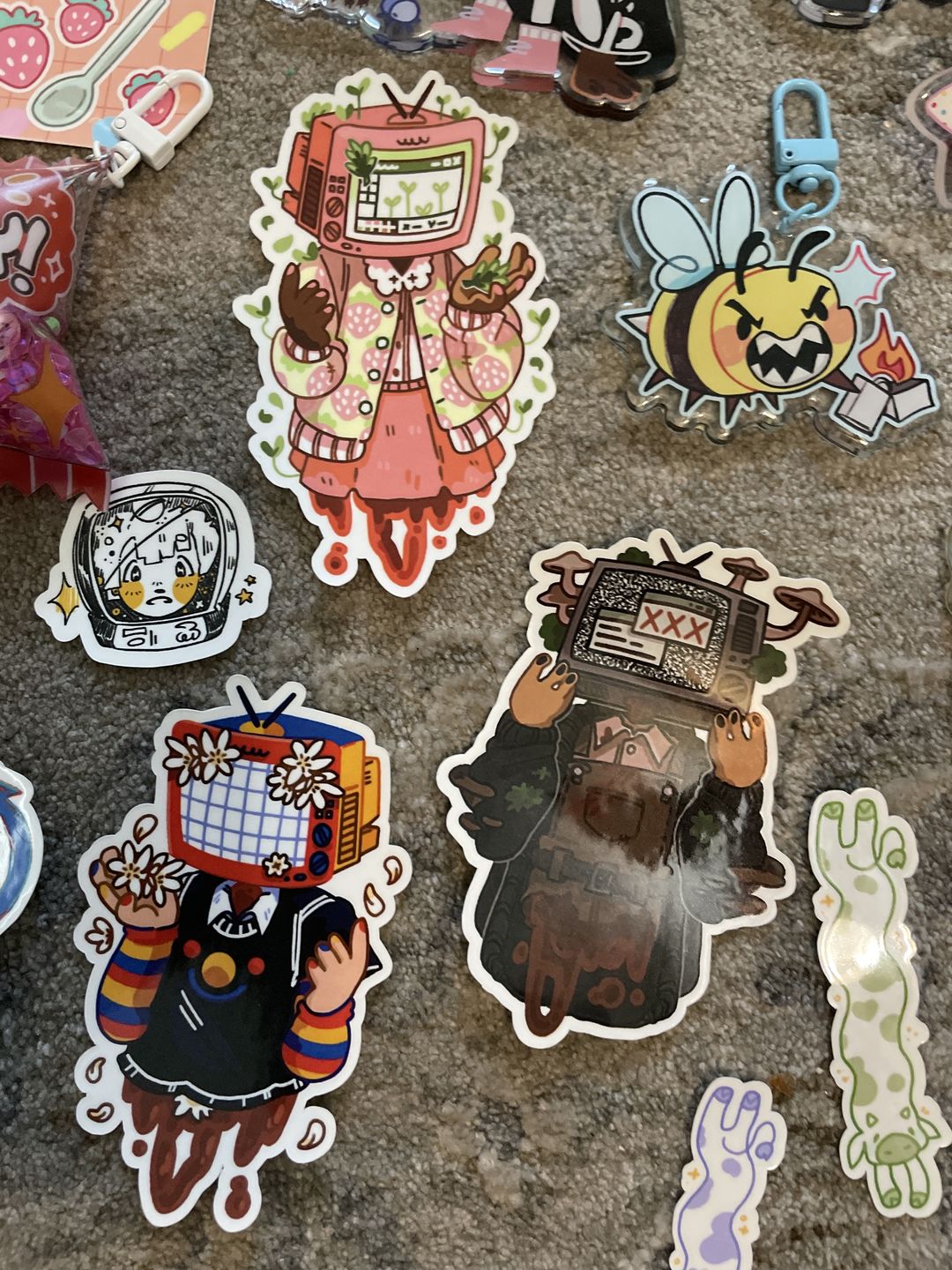 Customer photo review of TV Head Gore Stickers