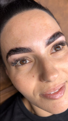 Customer photo review of PRE ORDER Brow Styling Wax WHOLESALE