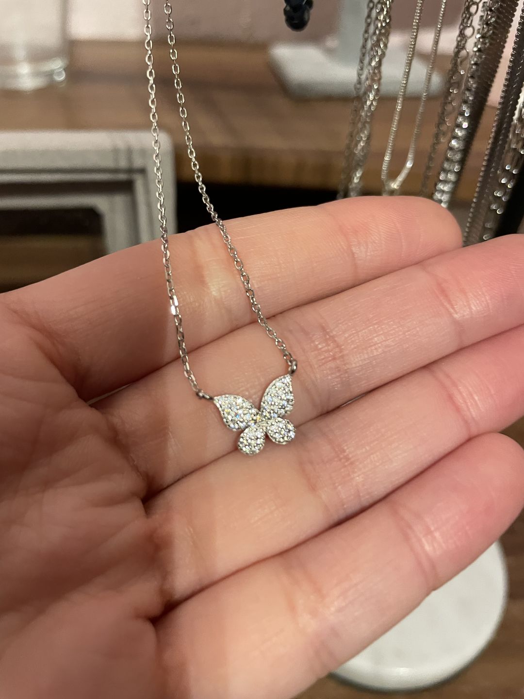 Customer photo review of Sweet Butterfly Kette | 925 Echtsilber