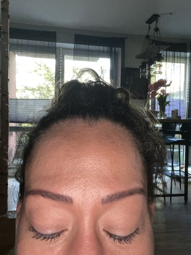 Customer photo review of Wimpern & Augenbrauen Serum