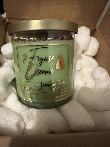 Customer photo review of 7 Figure Dreams (Limited Edition)- Prosperity, Wealth & Entrepreneurship