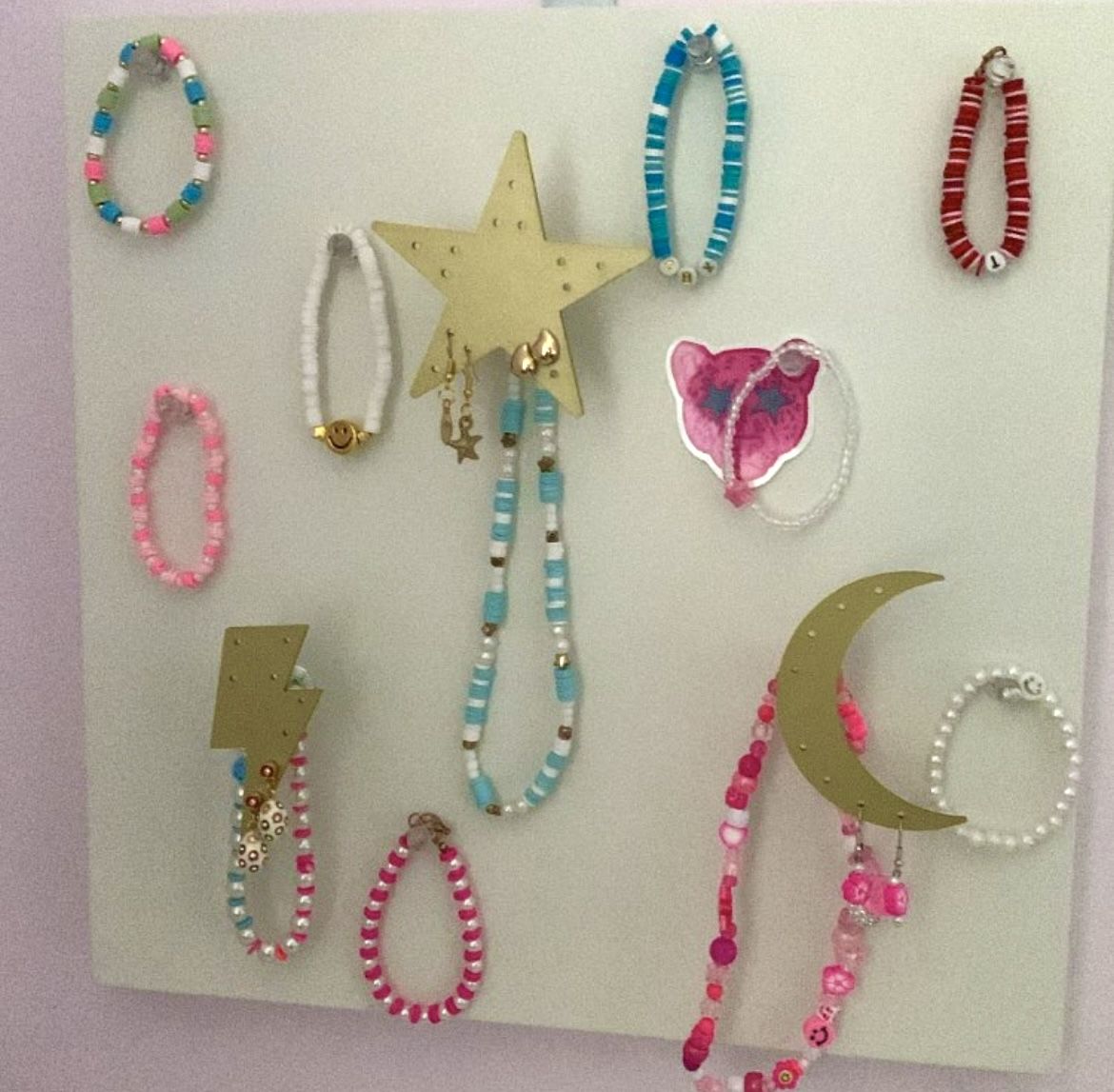 Customer photo review of Wall Jewelry Organizer - Large Magnetic Board