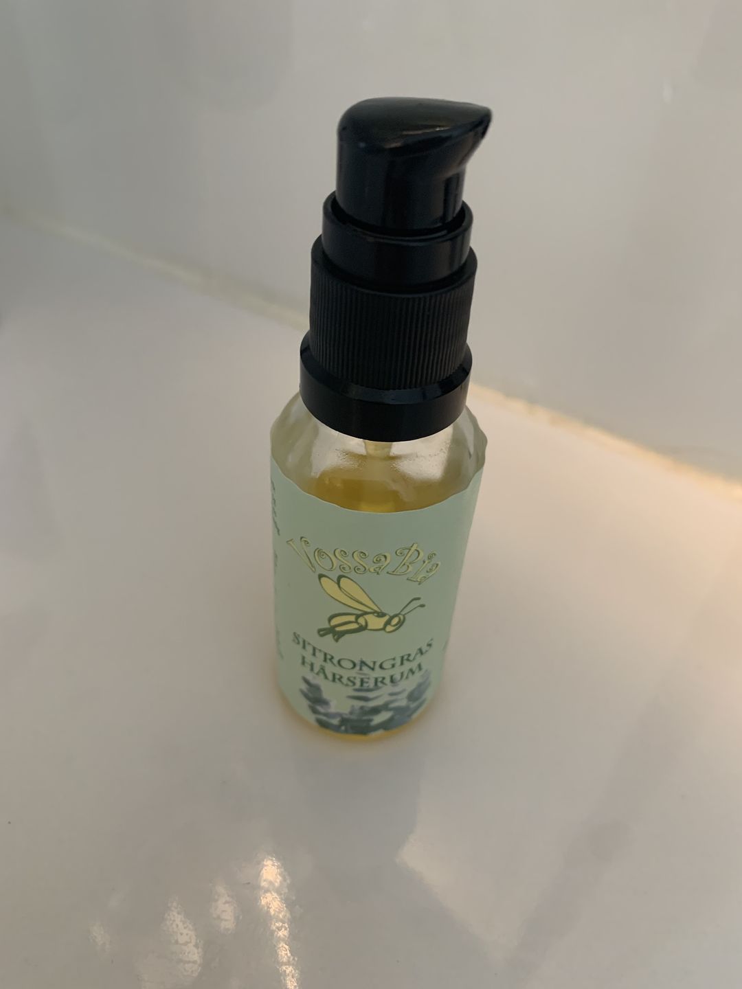 Kundenfoto-Rezension zum Lemongrass-Haarserum