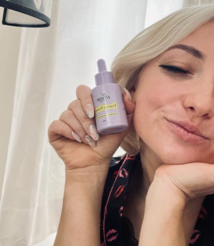 Customer photo review of illum Forever Young Face Oil - Anti ageing