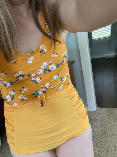 Customer photo review of Traveler Top | Mango Floral