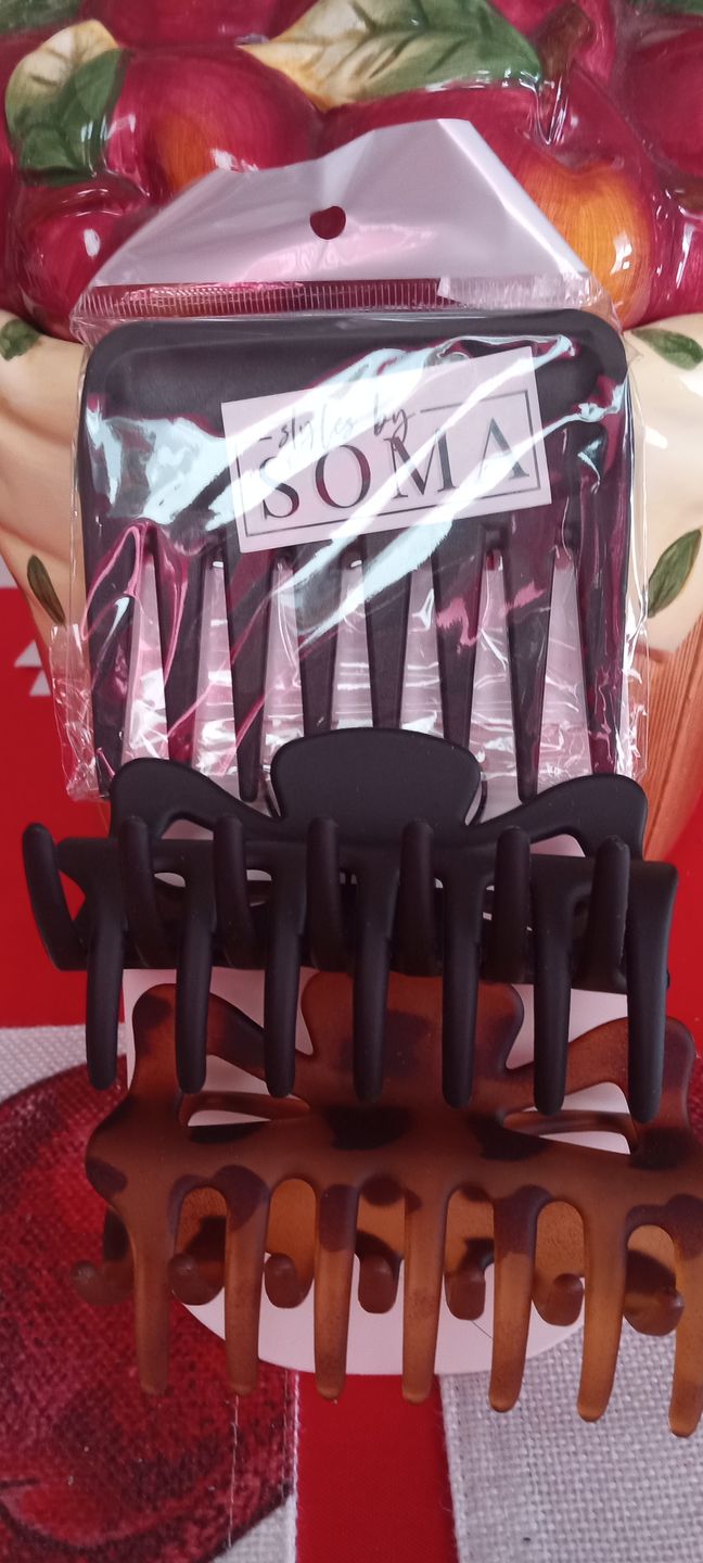 Customer photo review of Wide Tooth Comb