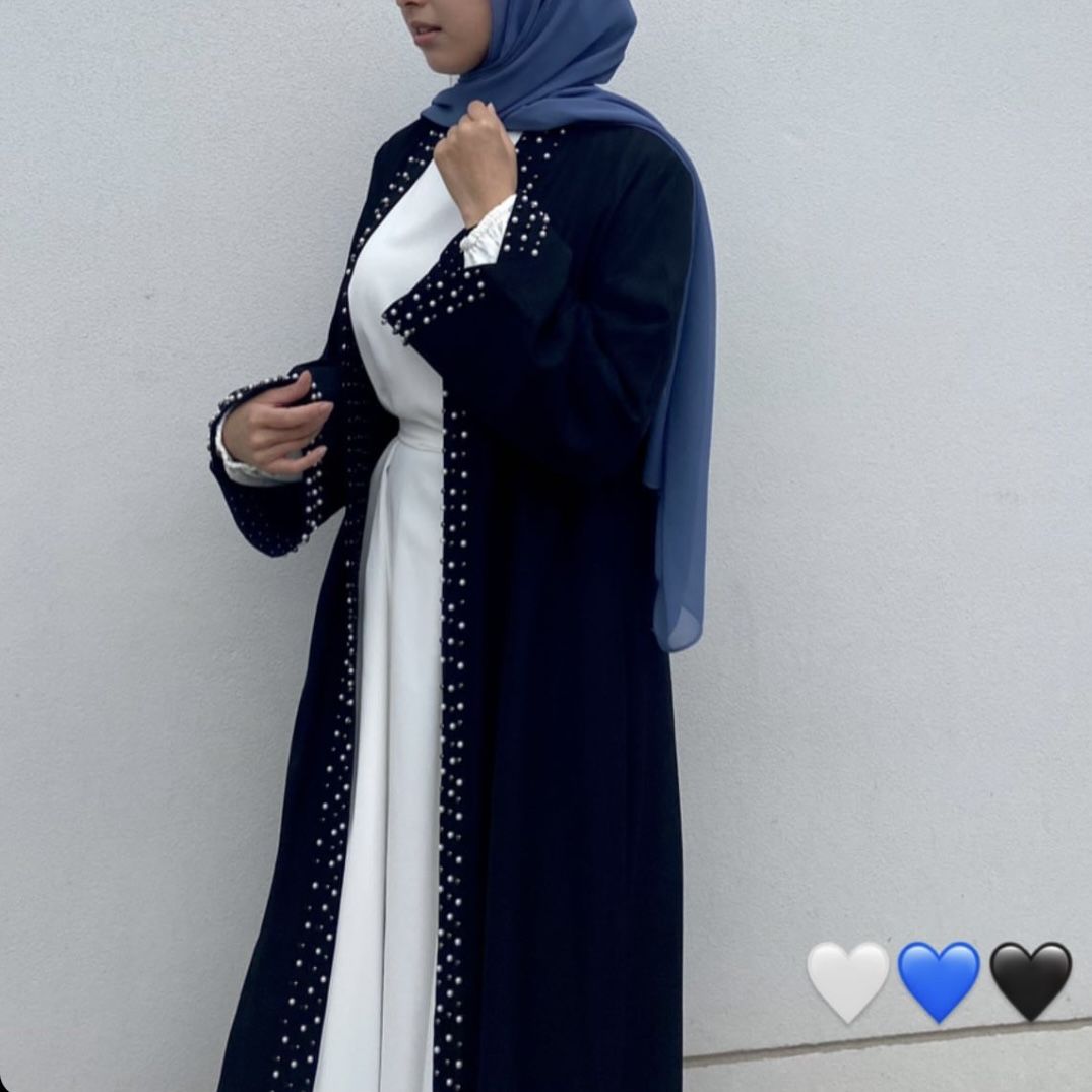 Customer photo review of Amirah Pearl Abaya - Black