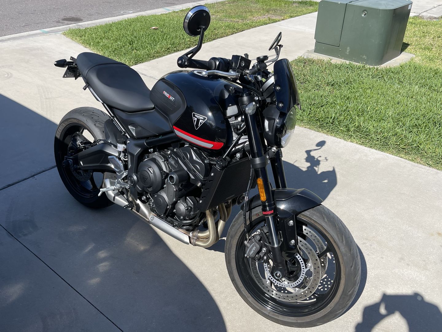 Customer photo review of Triumph Trident 660 Radiator Side Covers