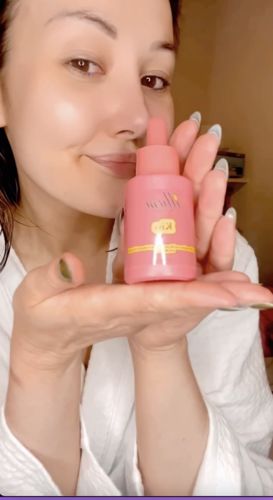 Customer photo review of Kiss Oil - Lip Treatment