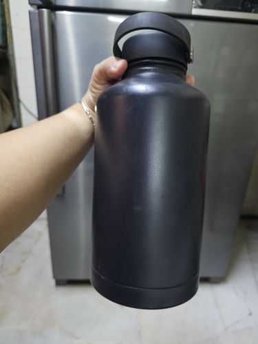 Customer photo review of [NEW] Ace Bottle Massive (64oz / 1890ml)