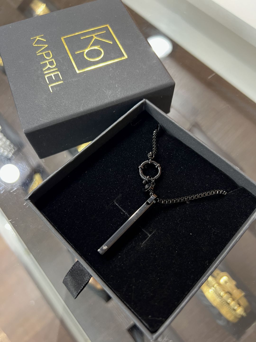 Customer photo review of Collar Nightfall Minimalist