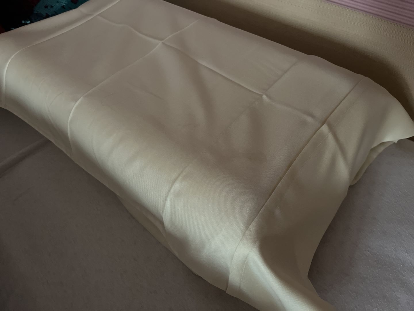 Customer photo review of Mulberry Silk Pillowcase