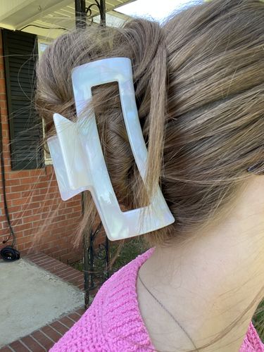 Customer photo review of XL Dreamy Claw Clip