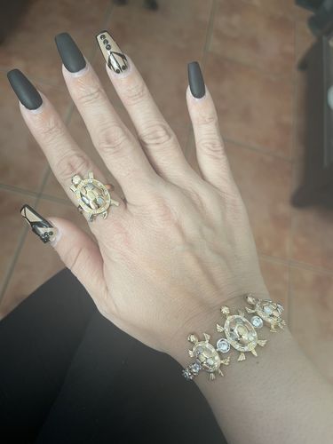 Customer photo review of *NEW* 14K Turtle 🐢 Three Tone Women Bracelet JTJ™ -