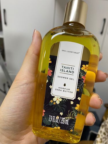 Customer photo review of Tahiti Island Fashion Bath Set Tote