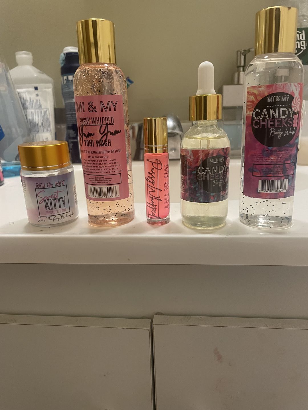 Customer photo review of Sweet Kitty Restore Pops