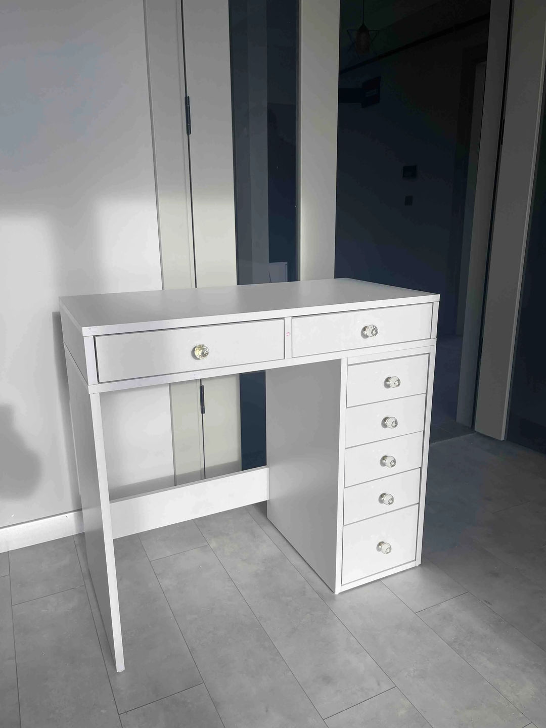 Customer photo review of Rani BJ108 Makyaj Tuvalet Masası 7 Çekmeceli Takı Düzenleyici Beyaz