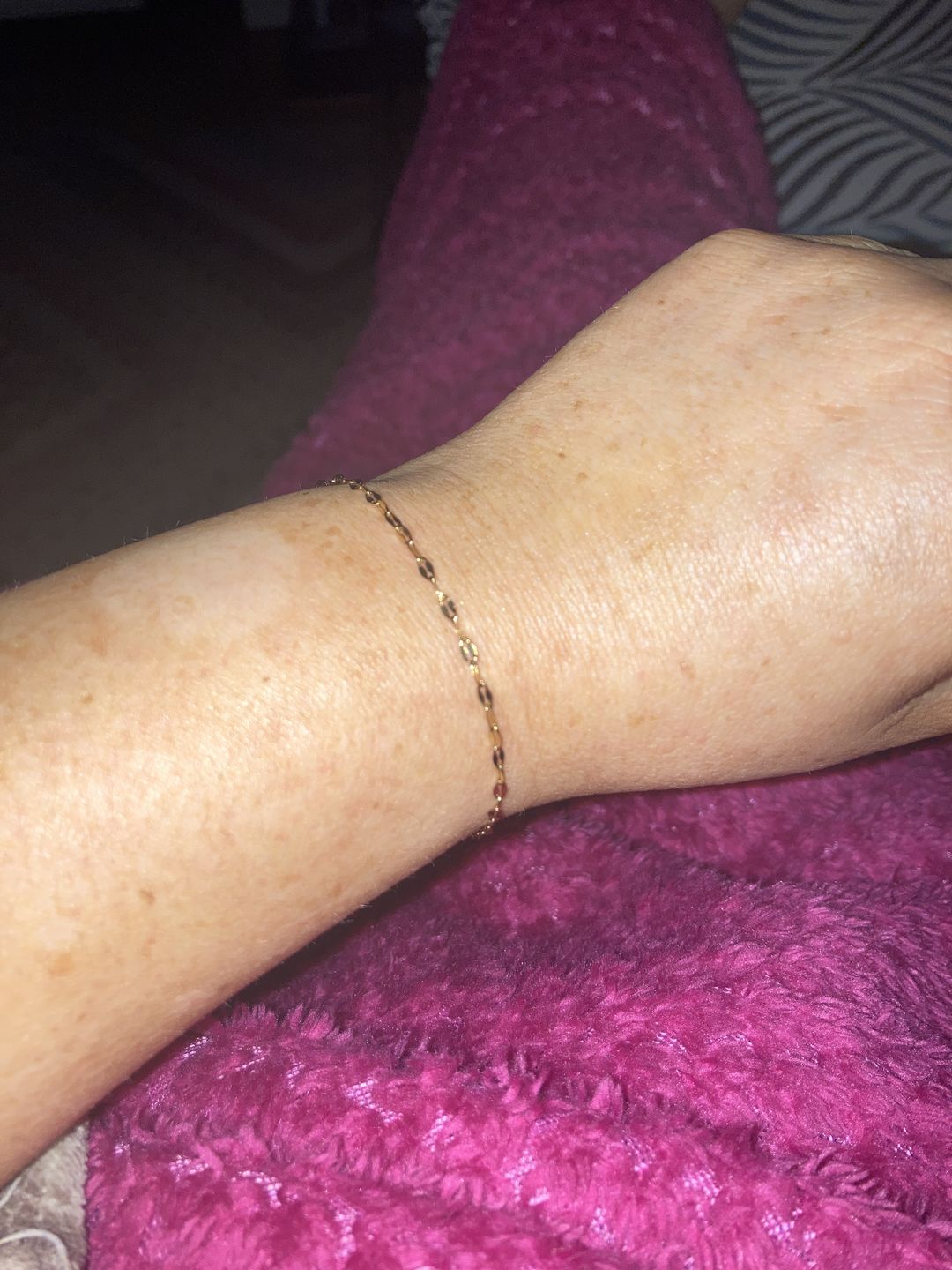 Customer photo review of Single Dainty Bracelet