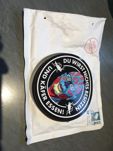 Customer photo review of GROSSE STICKER / AUFKLEBER (10 STK.) • KLAUS: DU WIRST NICHTS BESITZEN UND KÄFER ESSEN!