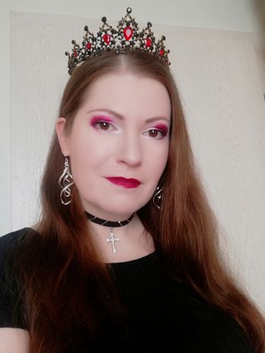 Customer photo review of Dark Ruby Tiara