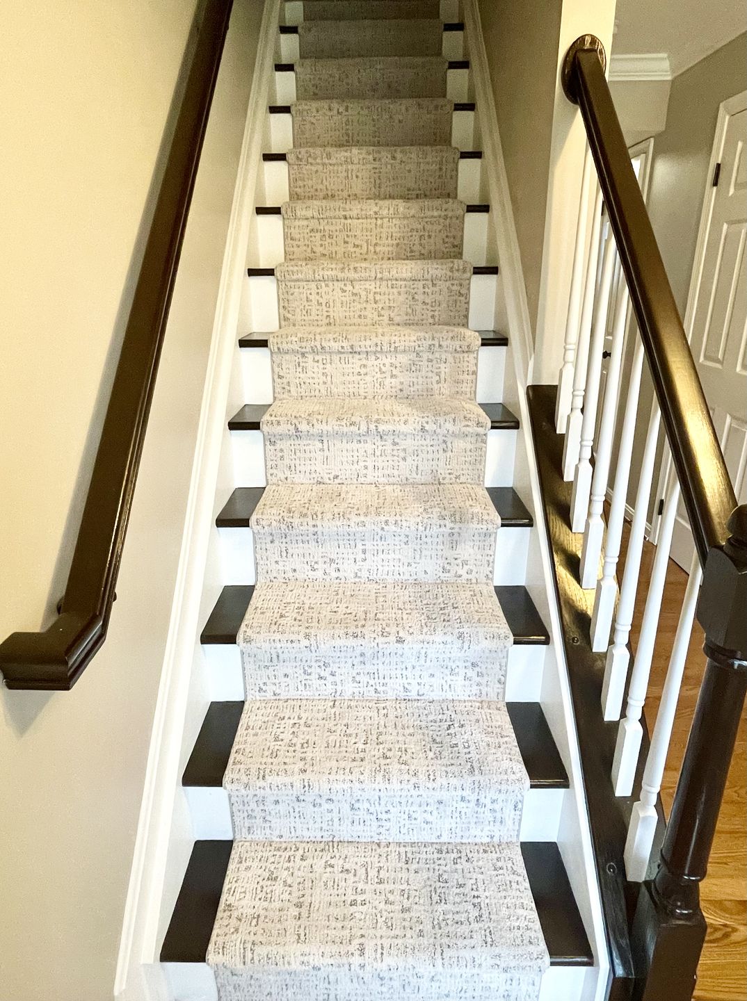 Customer photo review of Stair Runner Samples