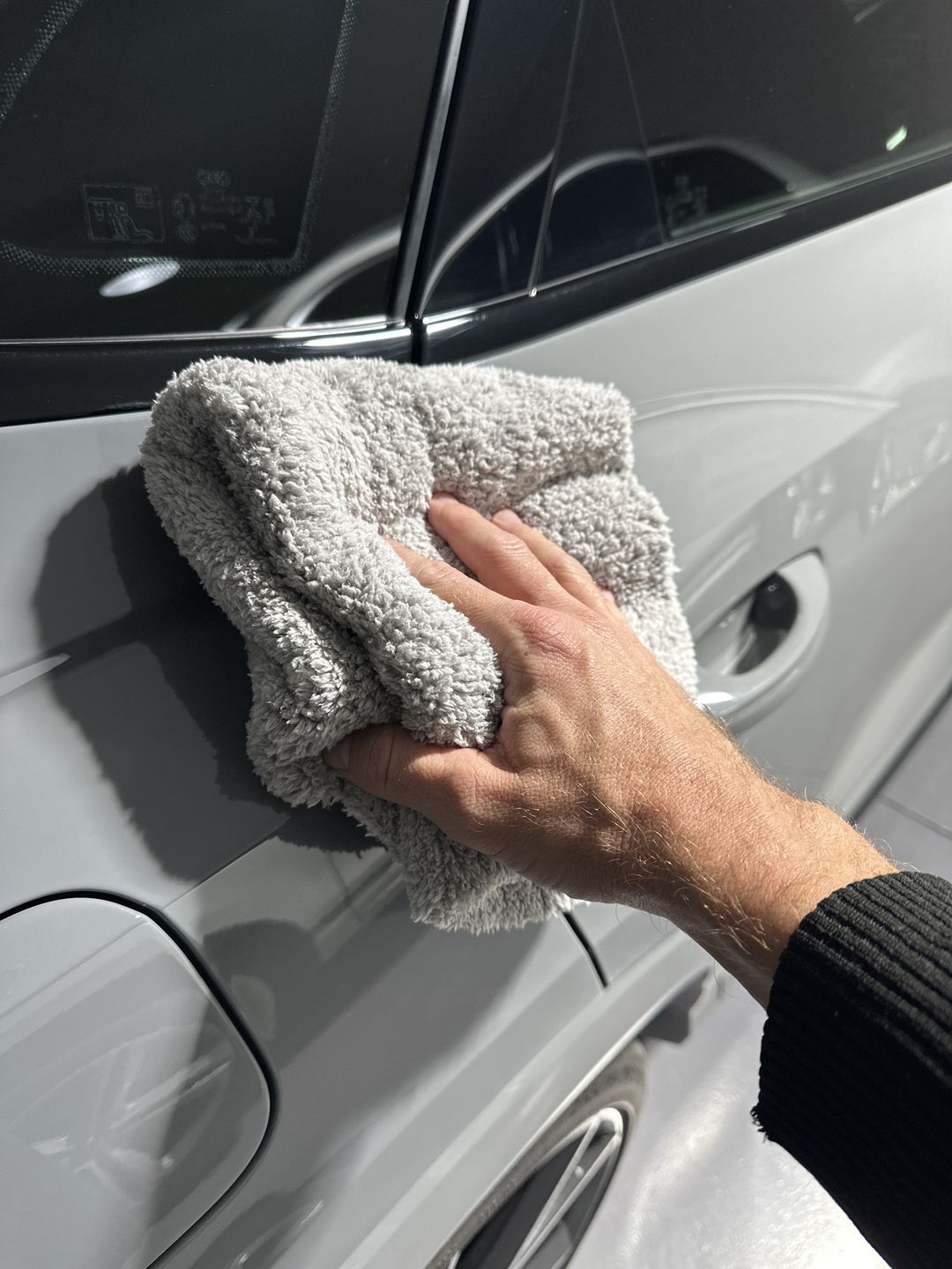 Customer photo review of Edgeless Microfiber Buffing Cloth