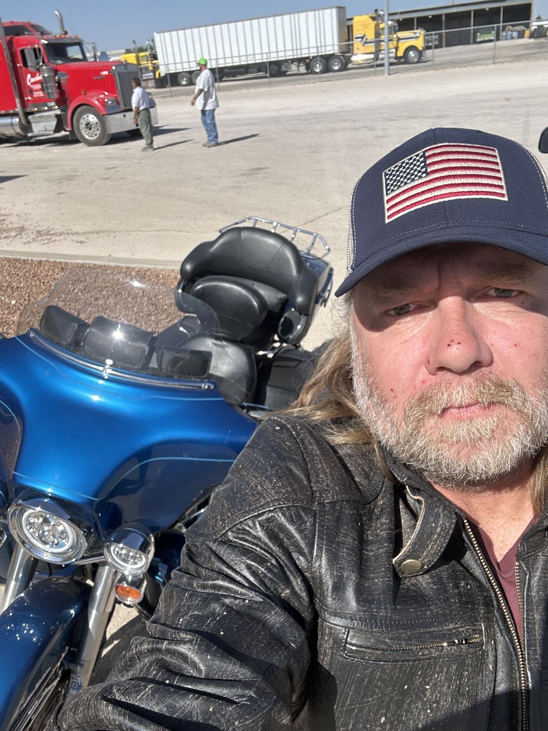 Customer photo review of Vintage Buffalo Leather Jacket
